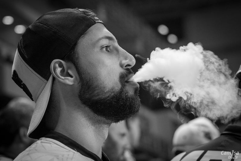 Our Guide to the Proper Way to Vape - What to Know