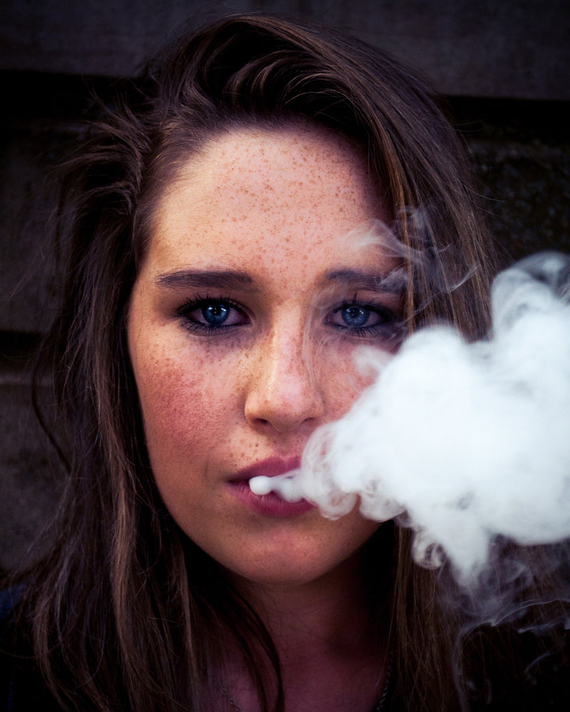 Our Guide to Mouth-To-Lung &. Direct-To-Lung Vaping - Which Is Best for You?